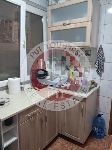 Metrou Eroii Revolutiei | Apartament 2 camere | Decomandat | 47 mp | B10868